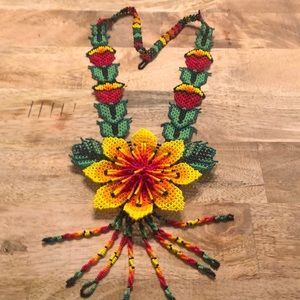 Handmade tradicional huichol collar